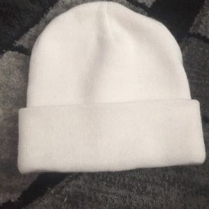 White beanie